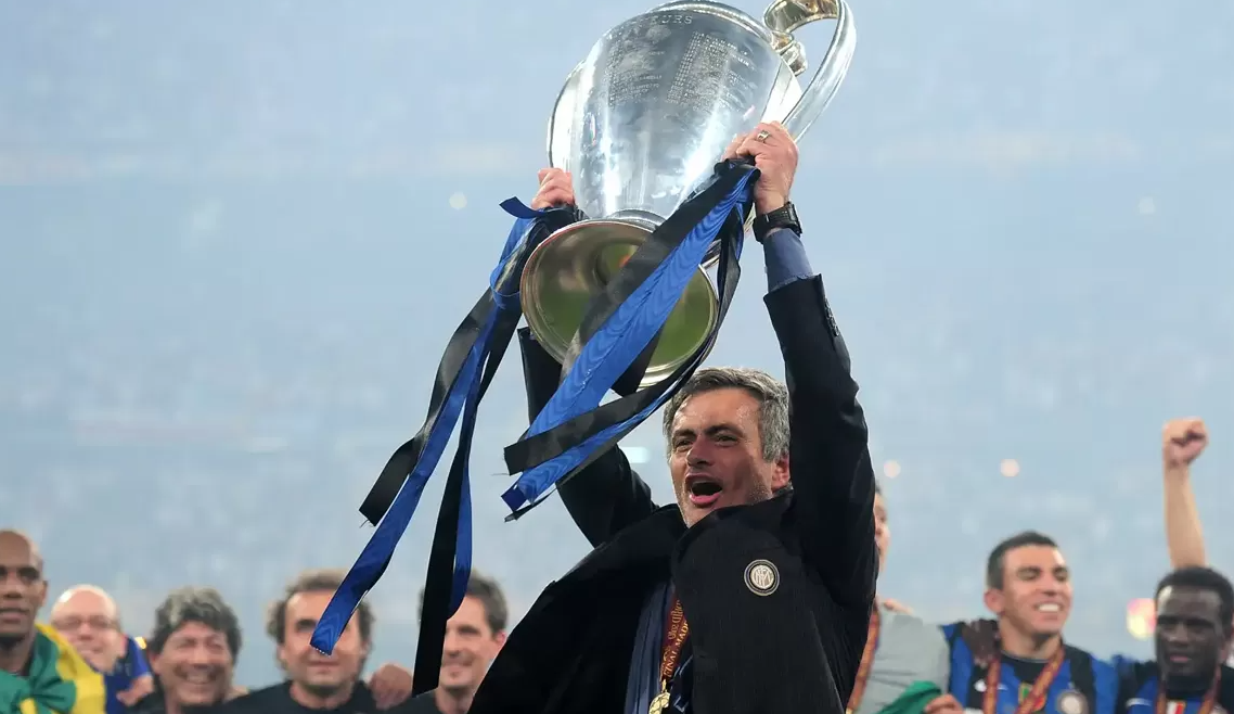 Mengenal Taktik Parkir Bus ala Jose Mourinho